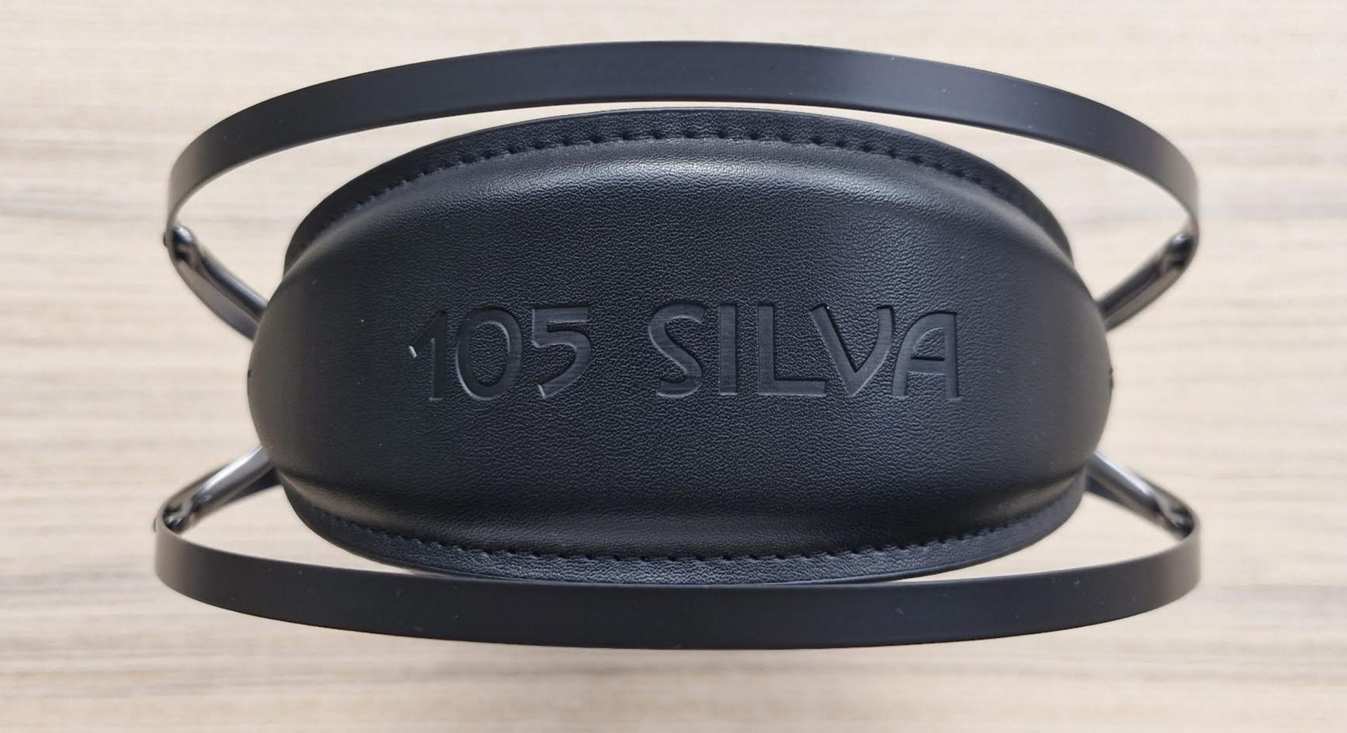 Наушники Meze Audio 105 Silva – класс с роскошью звука