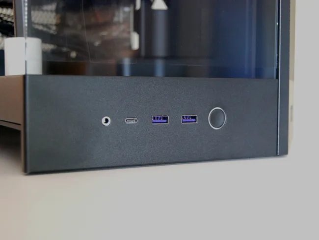 NZXT H9 Flow RGB+ (2025)