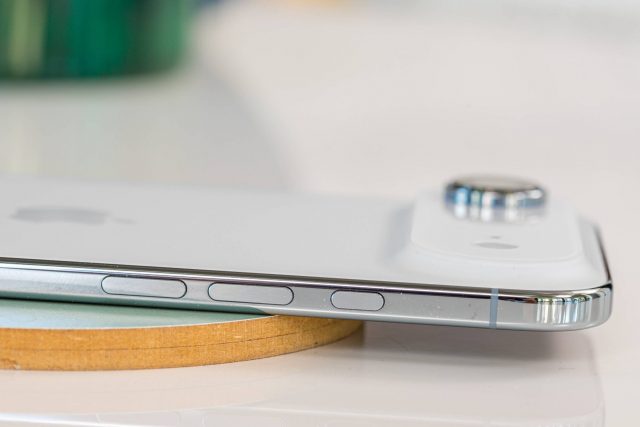 Никому не нужен оглушительный провал iPhone Air хоронит весь рынок тонких смартфонов