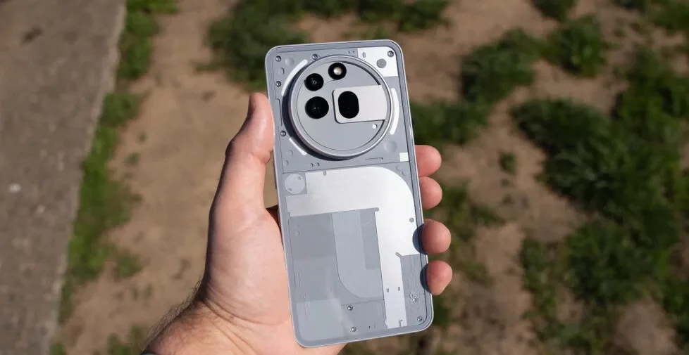 «Гениальная копия»: утечка по iPhone 18 Pro намекает, что Apple наконец-то заметила Nothing