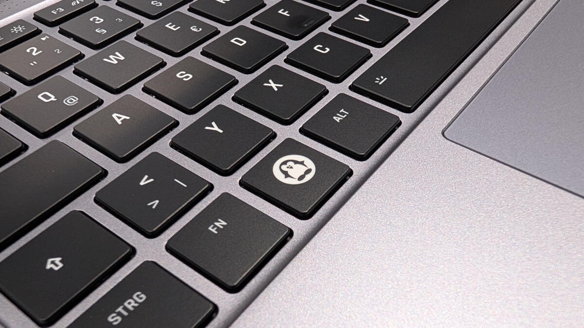 Ноутбук InfinityBook Pro 14 Gen 9 с Linux: впечатления