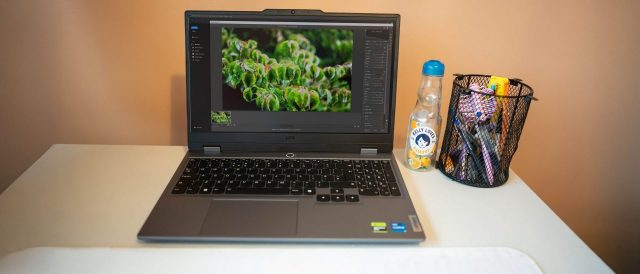 Обзор ноутбука Lenovo LOQ 15IAX9 — он превзошел Apple M4 Air