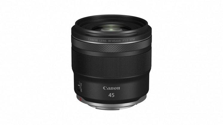 Объектив Canon RF 45mm f/1.2 STM впечатляет
