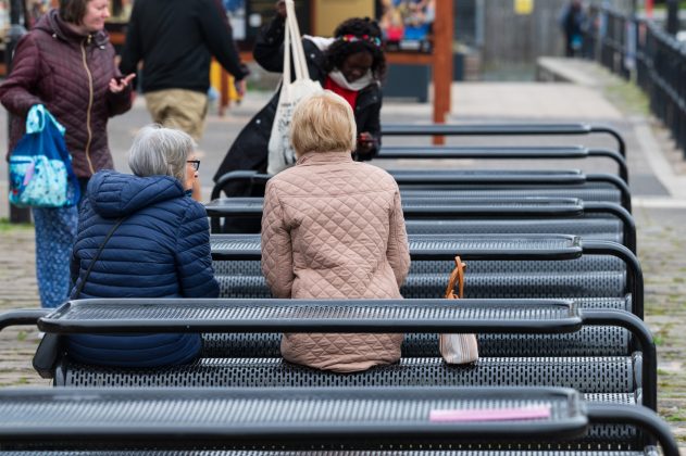 Объектив Laowa 200mm f/2 AF FF: светосильная «двухсотка»