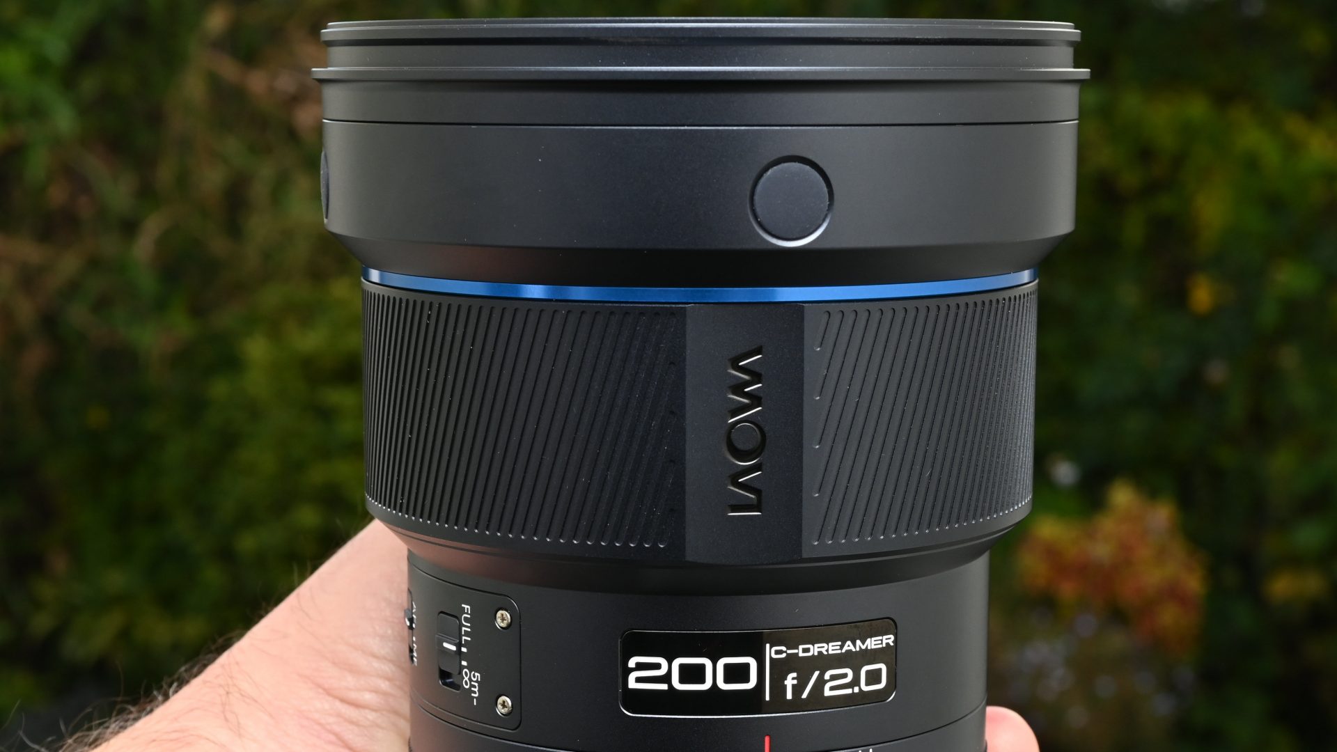 Обзор Laowa 200mm f/2 AF FF: готов потягаться с мощными объективами картинка Объектив Laowa 200mm f/2 AF FF: светосильная «двухсотка»