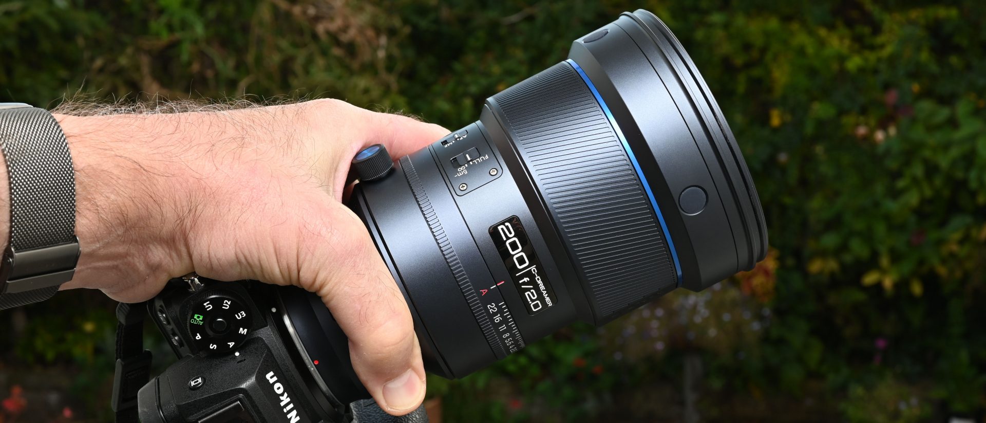 Обзор Laowa 200mm f/2 AF FF: готов потягаться с мощными объективами картинка Объектив Laowa 200mm f/2 AF FF: светосильная «двухсотка»