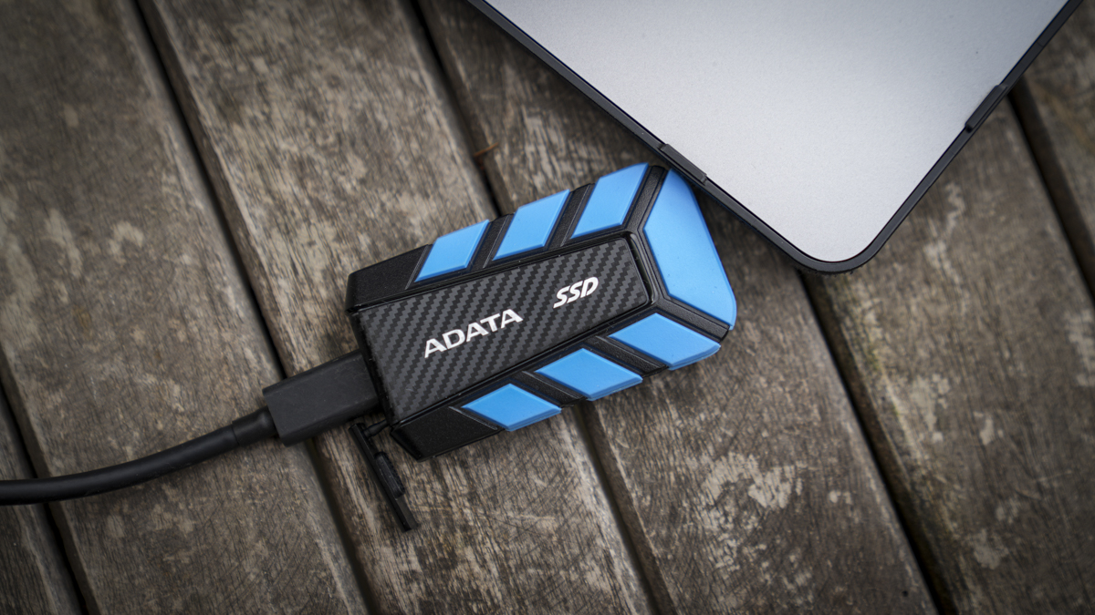 Обзор ADATA SD820 — прочный SSD с защитой IP68