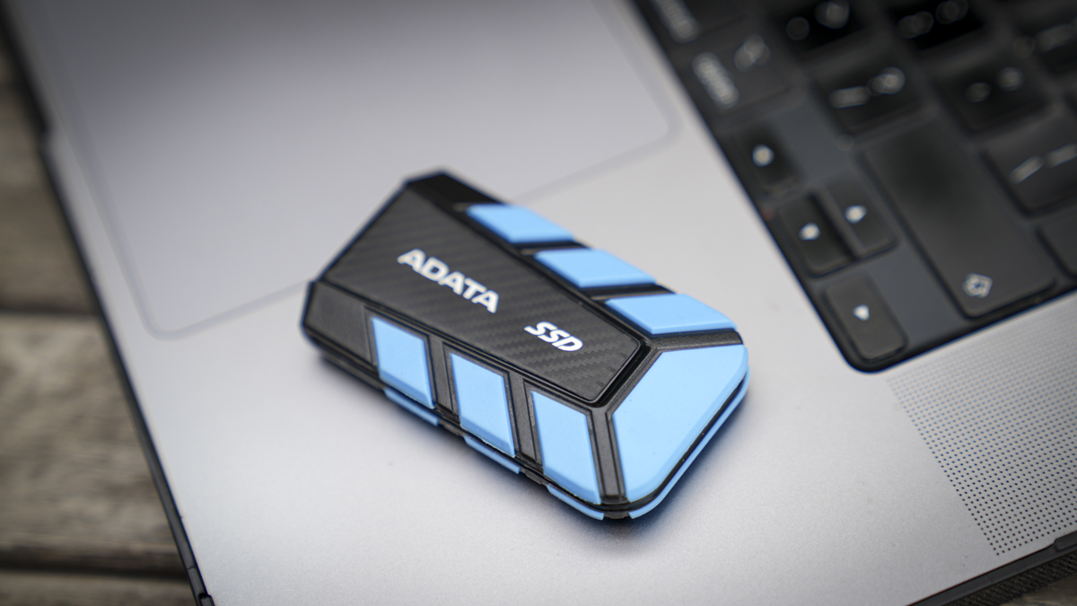 Обзор ADATA SD820 — прочный SSD с защитой IP68