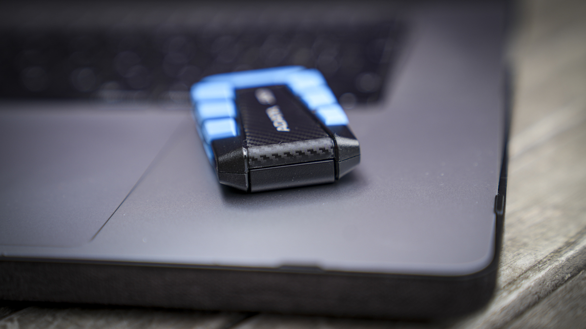 Обзор ADATA SD820 — прочный SSD с защитой IP68