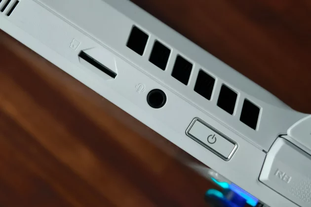 Обзор Asus Xbox ROG Ally: портативная Windows-консоль