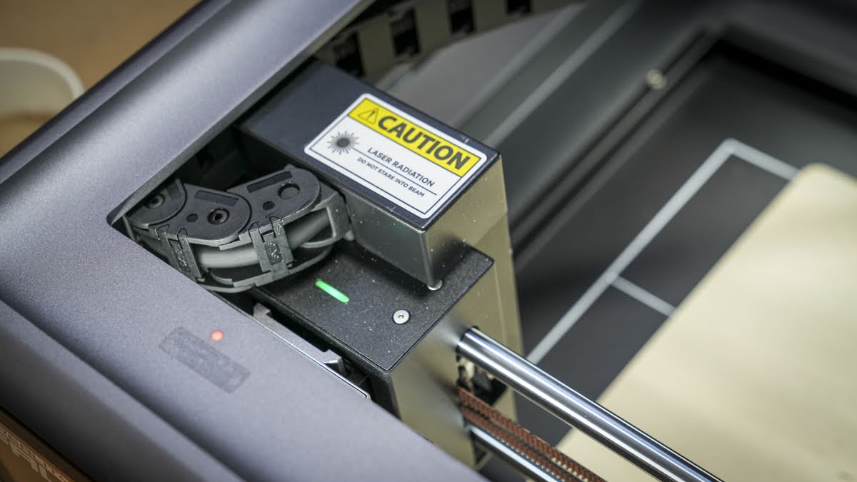 Обзор Creality Falcon A1 Pro — для малого бизнеса