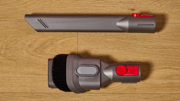 Обзор Dyson V11 — отличная уборка ковров и шерсти