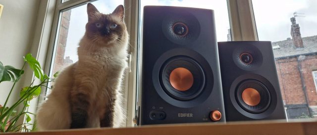 Обзор Edifier MR5 — студийные мониторы с чистым звуком