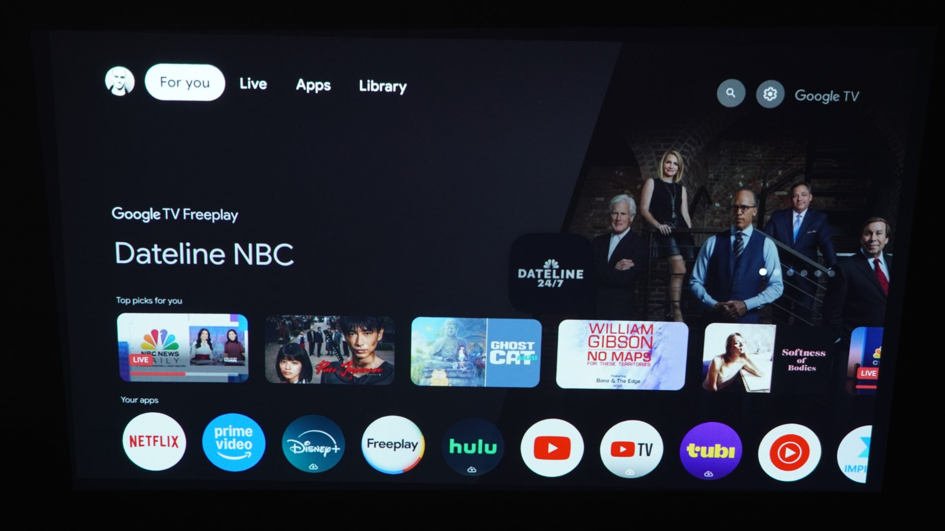 Обзор Epson Lifestudio Flex Plus — проектор в 4K