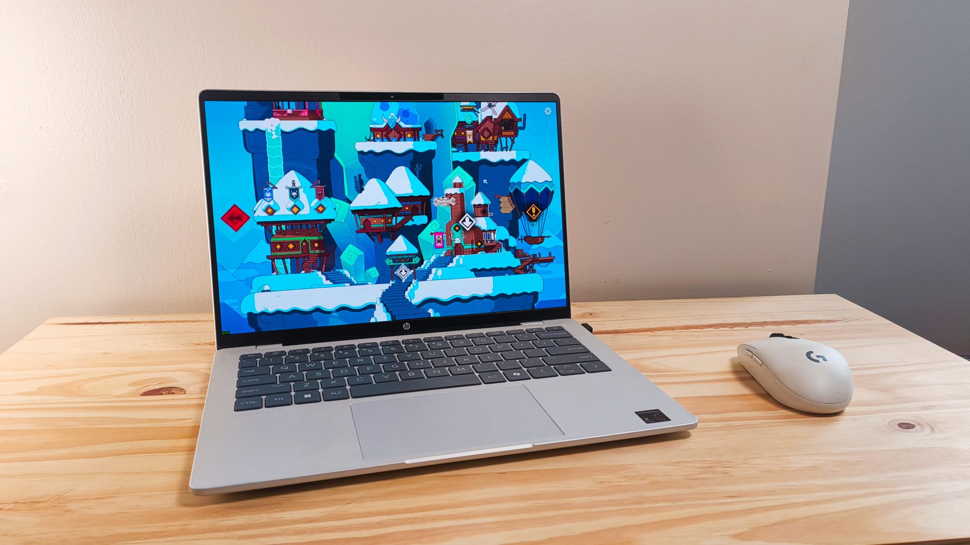 Обзор HP OmniBook 5 14 — батарея и яркий экран