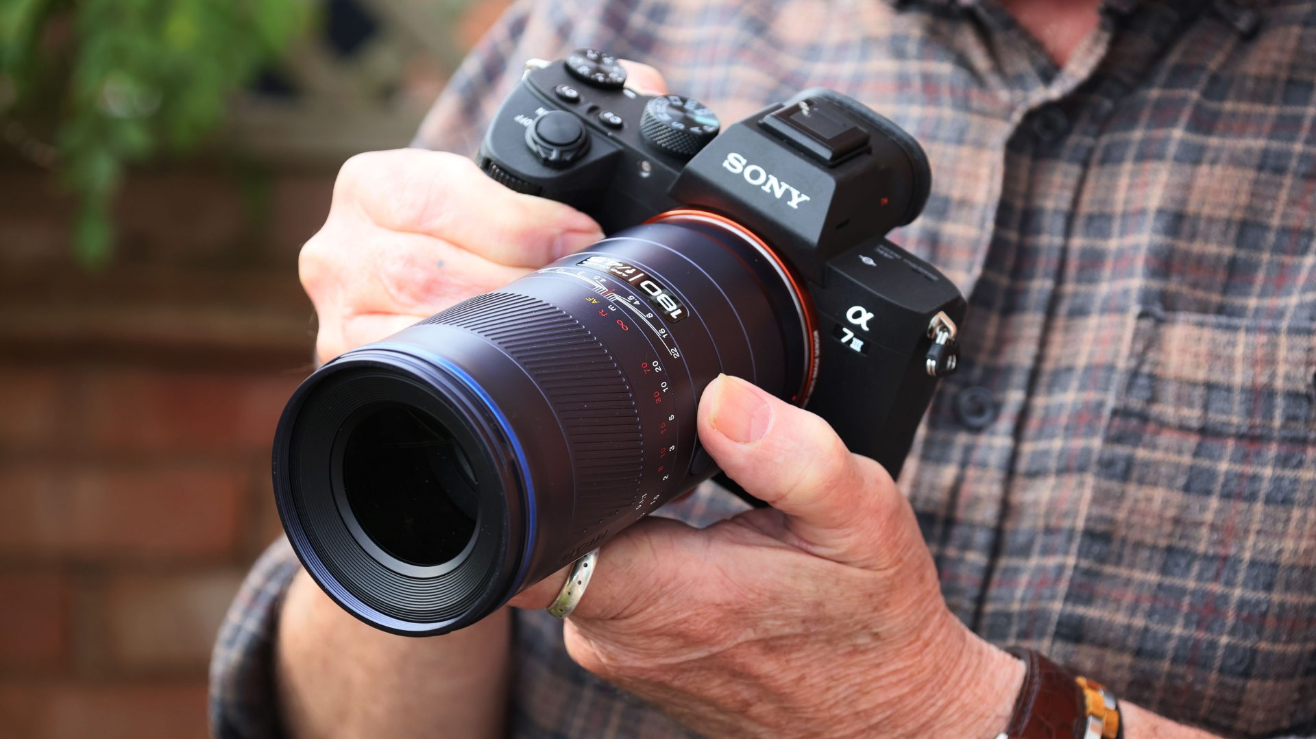 Обзор Laowa 180mm f/4.5 1.5X Ultra Macro APO — макро