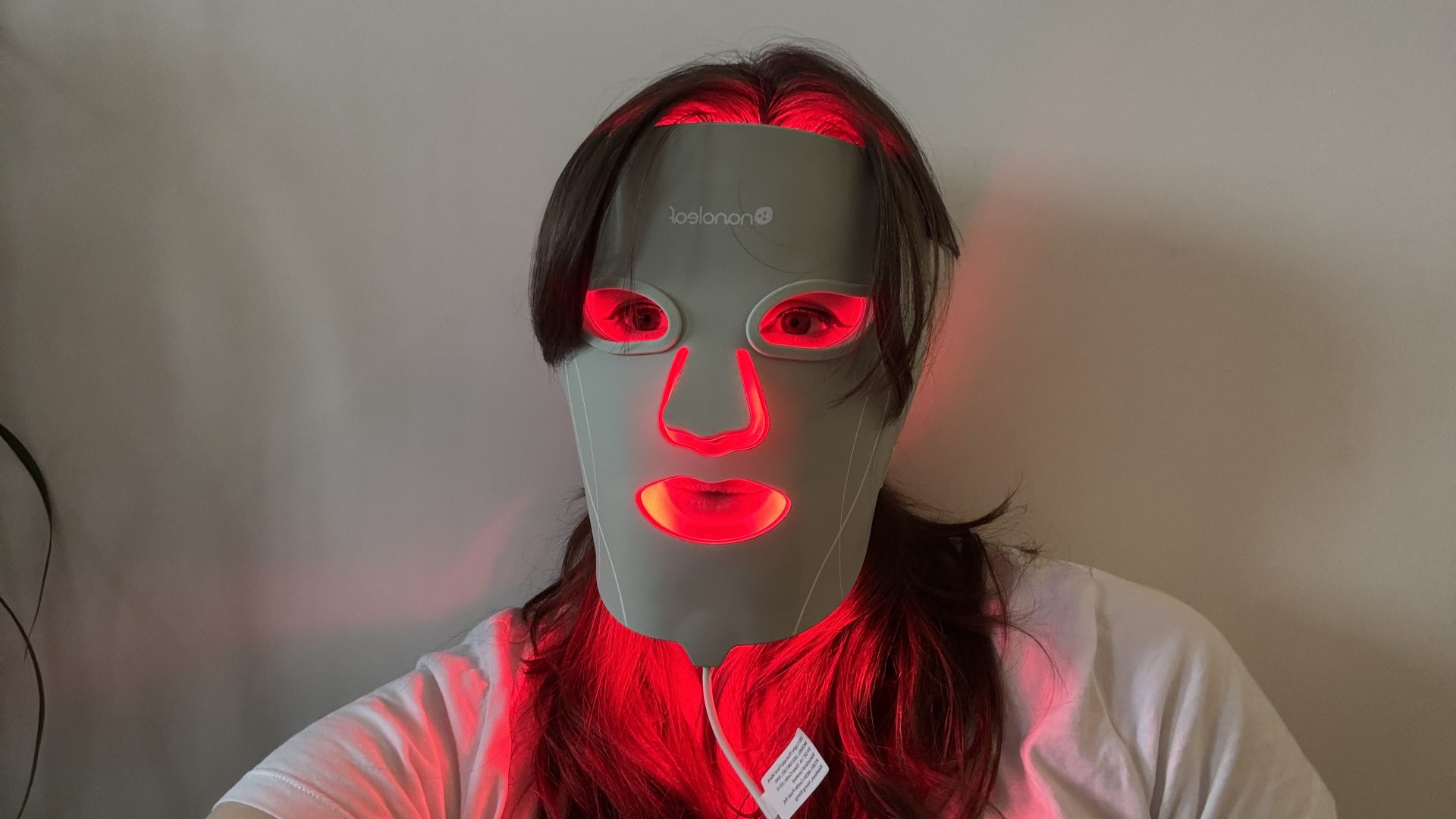 Обзор LED-маски Nanoleaf: светотерапия по доступной цене