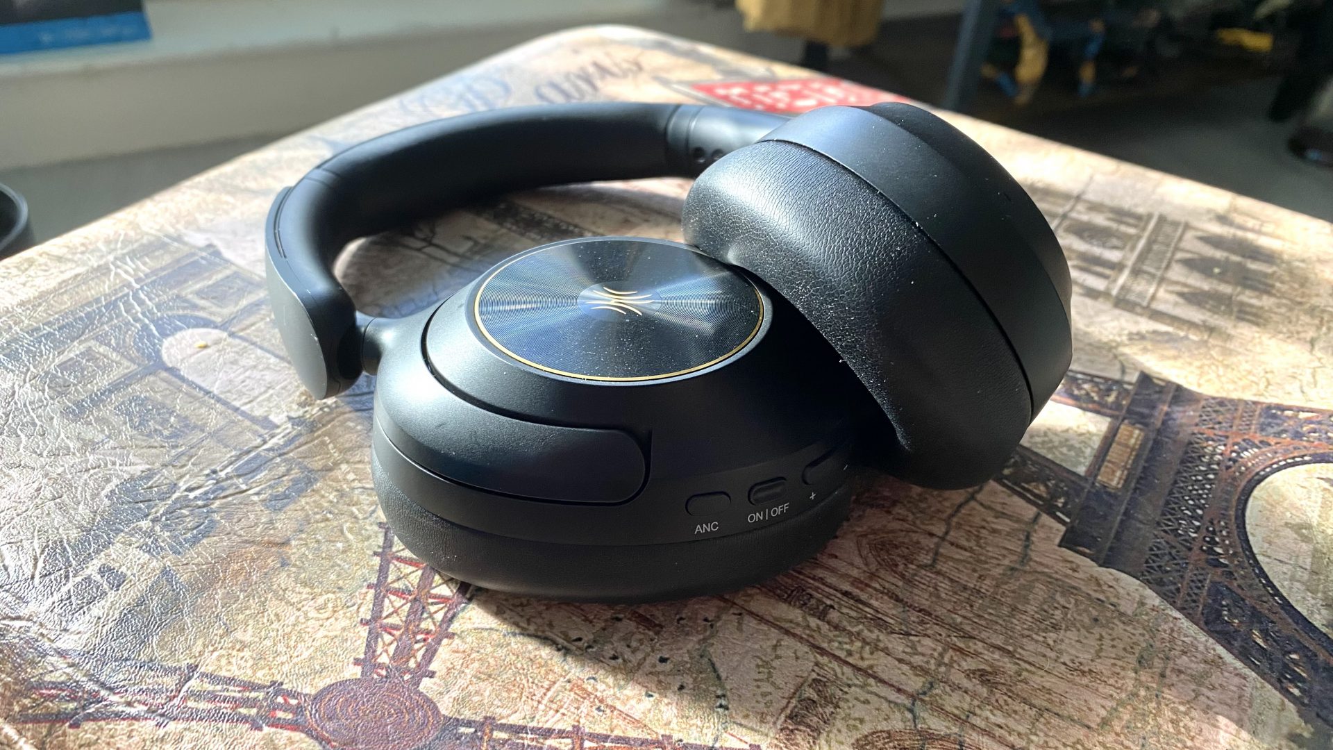 Обзор OneOdio Focus A6 — лучшие бюджетные наушники картинка Обзор OneOdio Focus A6 — бюджетные наушники