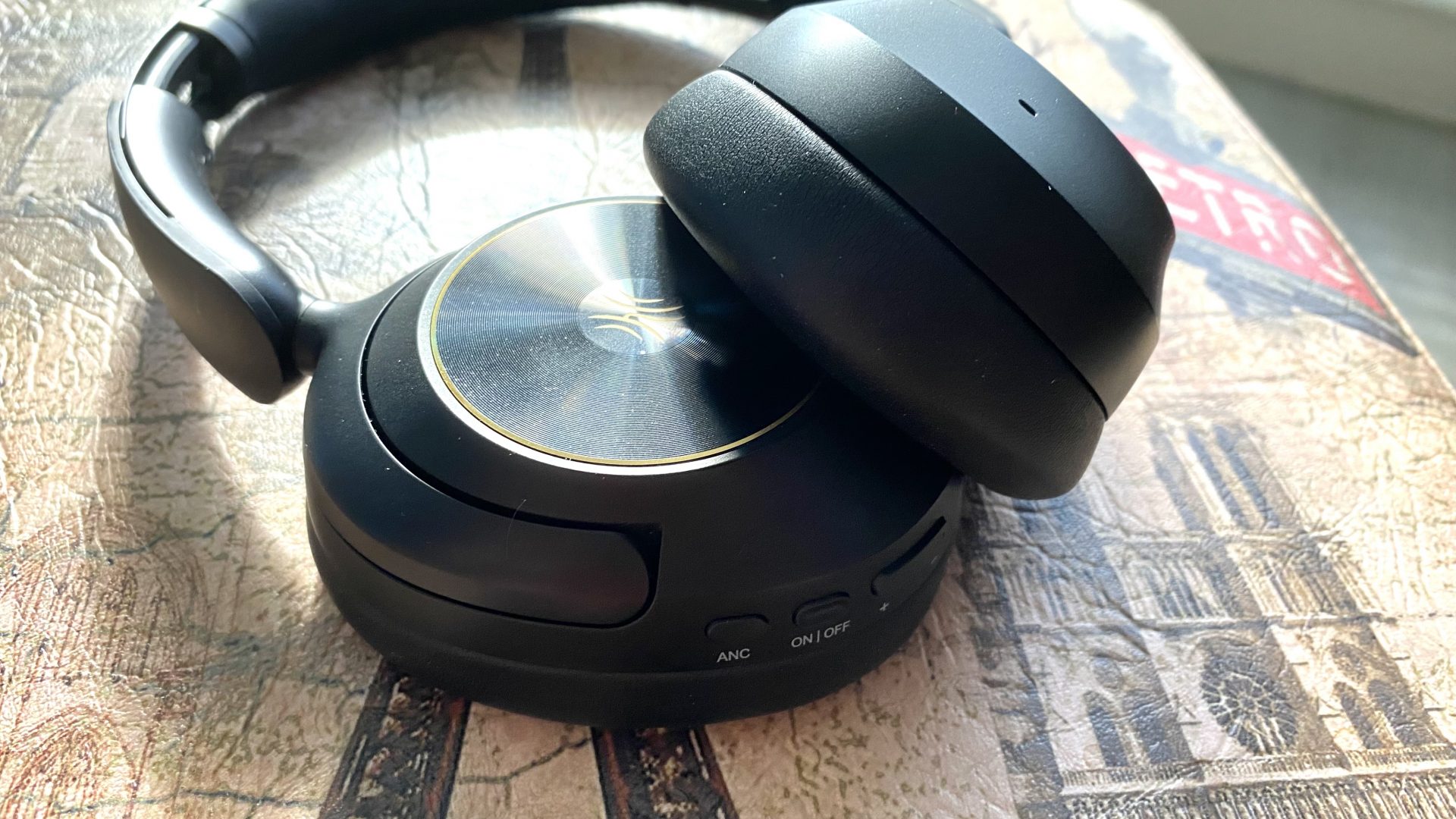 Обзор OneOdio Focus A6 — лучшие бюджетные наушники картинка Обзор OneOdio Focus A6 — бюджетные наушники