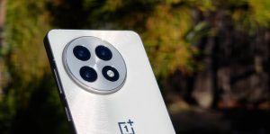 Смартфон OnePlus 15R получит фишки флагмана OnePlus 15