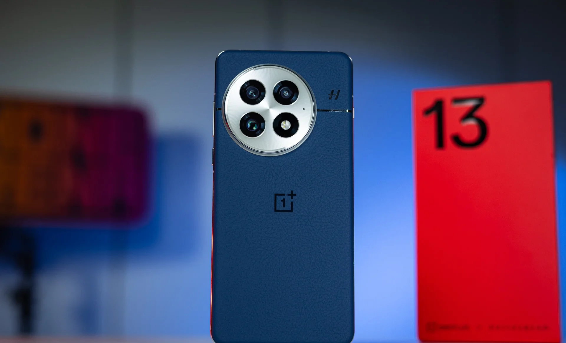 OxygenOS 16 худшее обновление для OnePlus 13, которое сделало его лучше