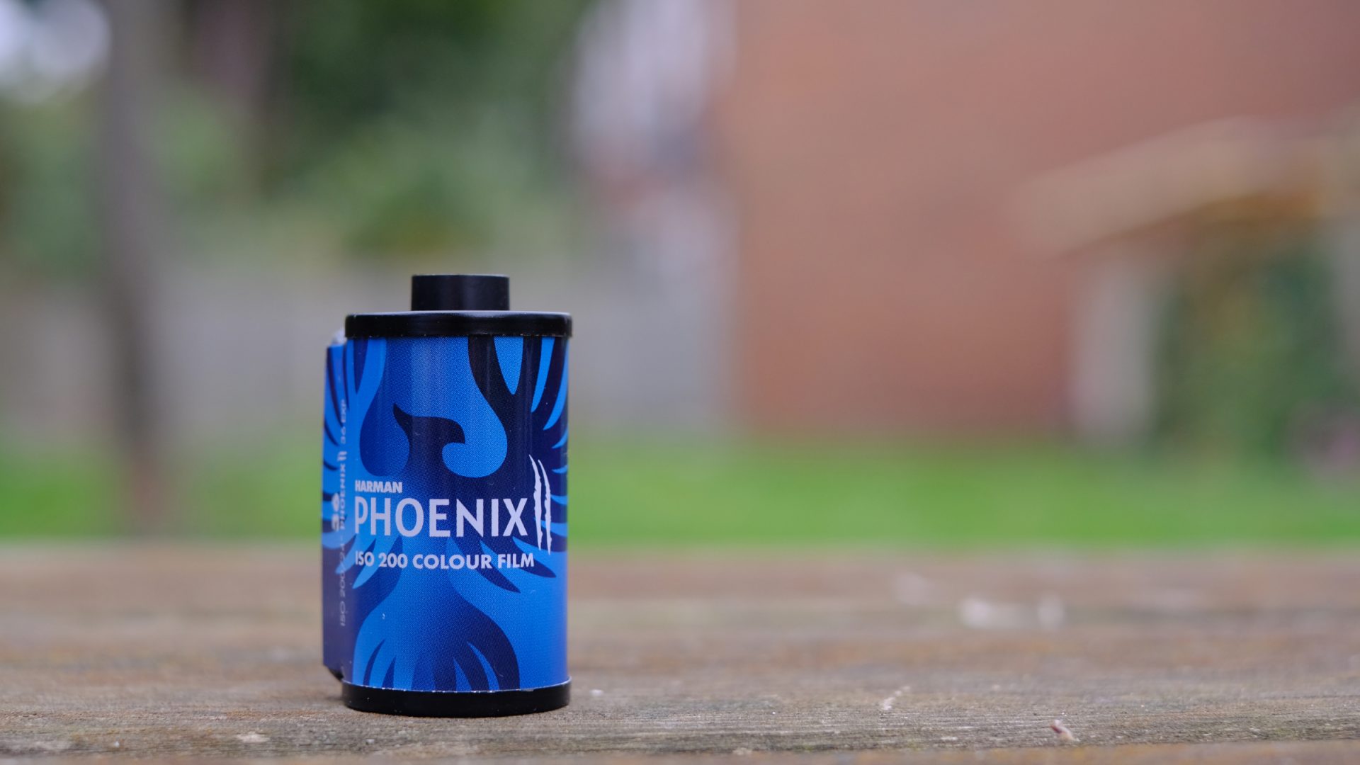 Плёнка Harman Phoenix II создаёт уникальный ретро-стиль