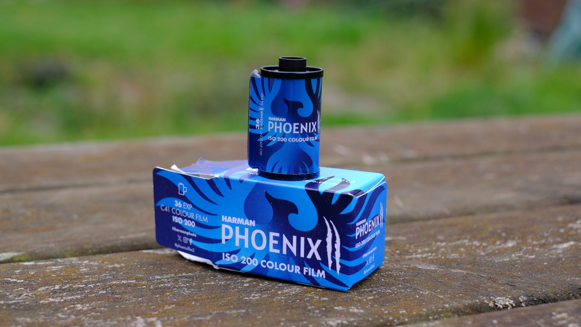 Плёнка Harman Phoenix II создаёт уникальный ретро-стиль