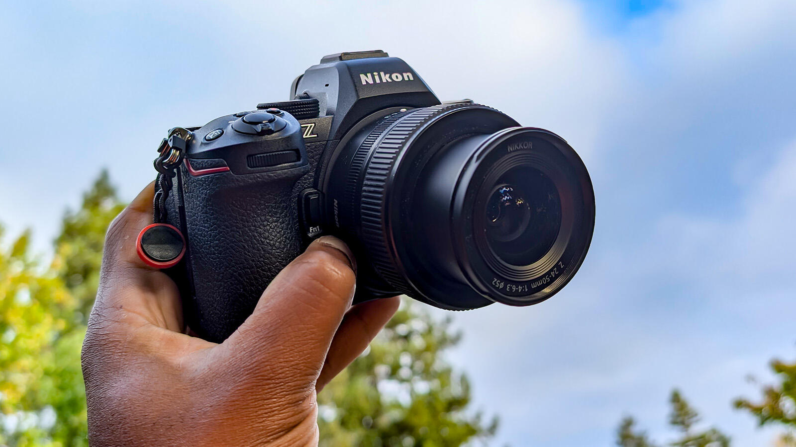 Провал Canon: новый Nikon Z5 II слишком дорогой и без защиты, но я все равно хочу его