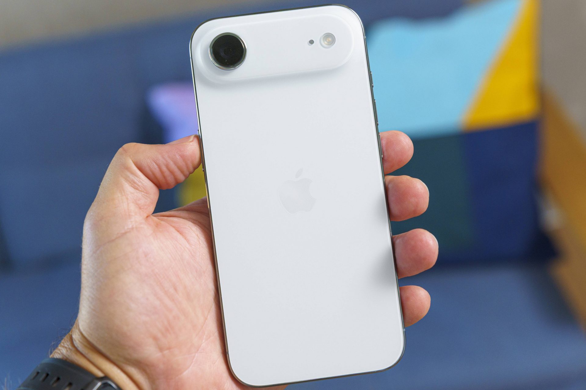 526103Провал iPhone Air убил его преемника. В Apple зря пытались создать еще одну модель