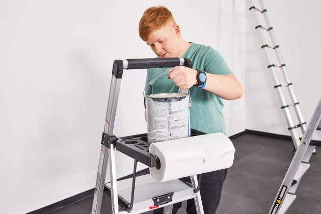 Провал на каждой ступеньке 5 стремянок для дома, от которых одни проблемы