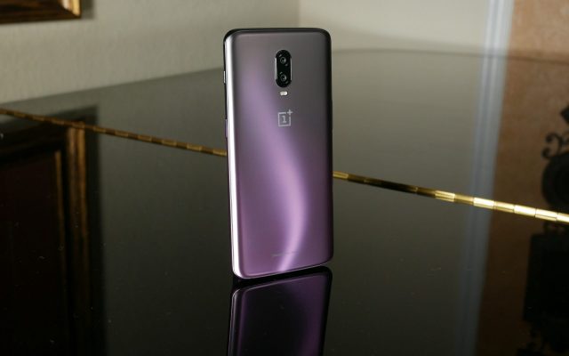 Провал OnePlus Ace 6T компания запуталась в названиях и ворует старый дизайн