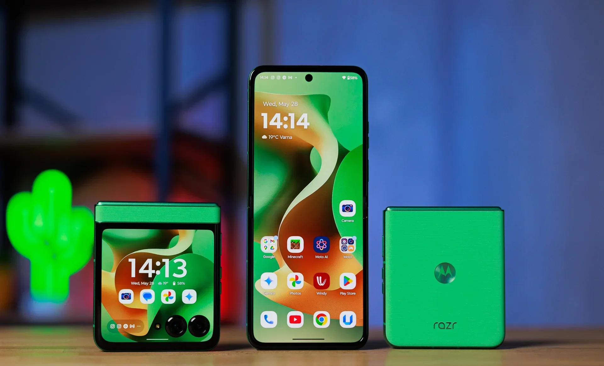 Провал Samsung: почему Galaxy Z Flip 7 никто не хочет покупать вместо Motorola Razr