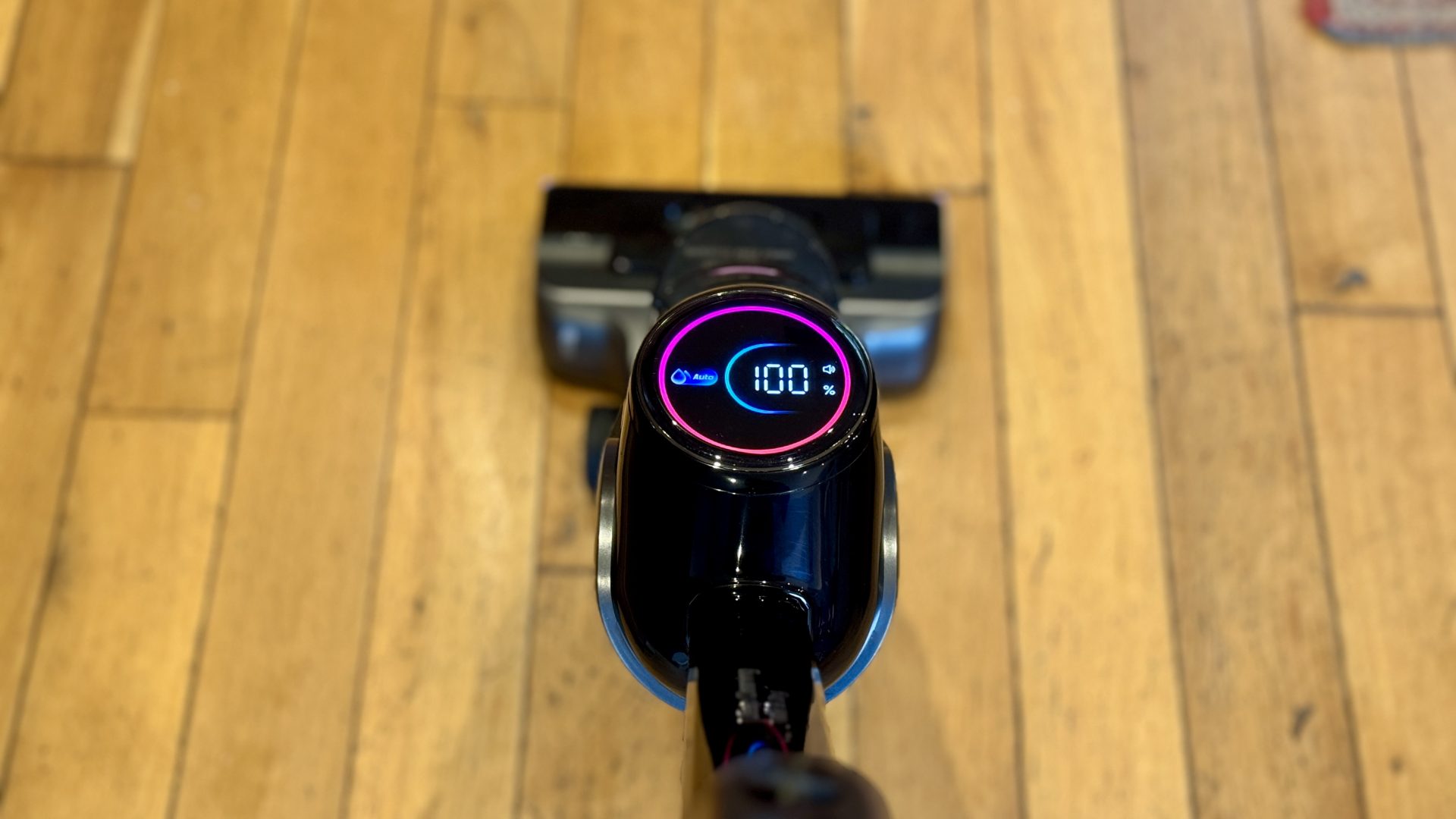 Пылесос Eureka RapidWash 730 для сухой и влажной уборки