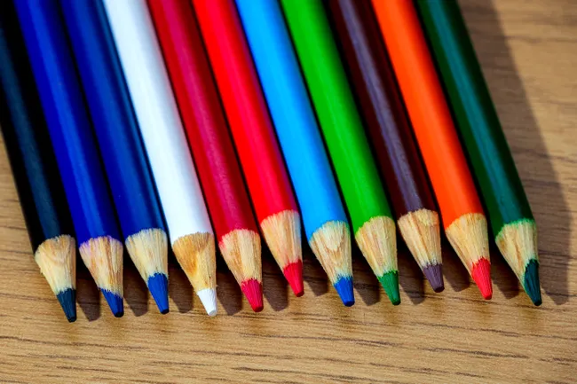 Обзор Sigma 20-200mm f/3.5-6.3 DG — удобный суперзум картинка Sigma 20-200mm f/3.5-6.3 DG