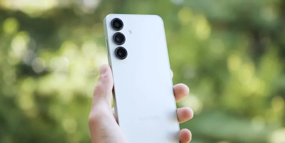 531994Позор Samsung: воры возвращают телефоны как ненужный хлам