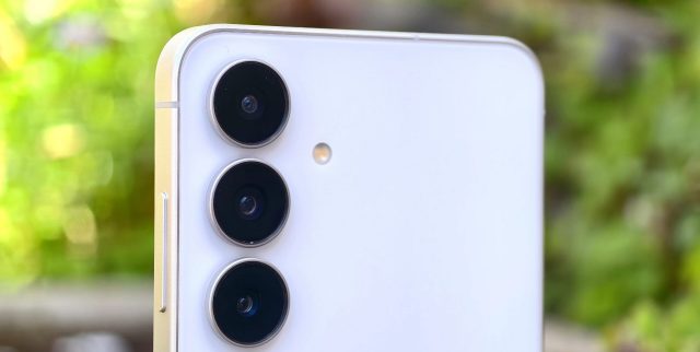 Samsung может повысить цены на смартфоны из-за памяти Samsung может повысить цены на смартфоны из-за памяти