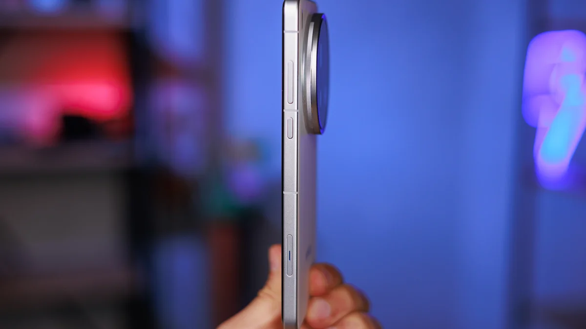 Samsung пора напрячься у Galaxy S26 Ultra появится неожиданный и очень опасный конкурент