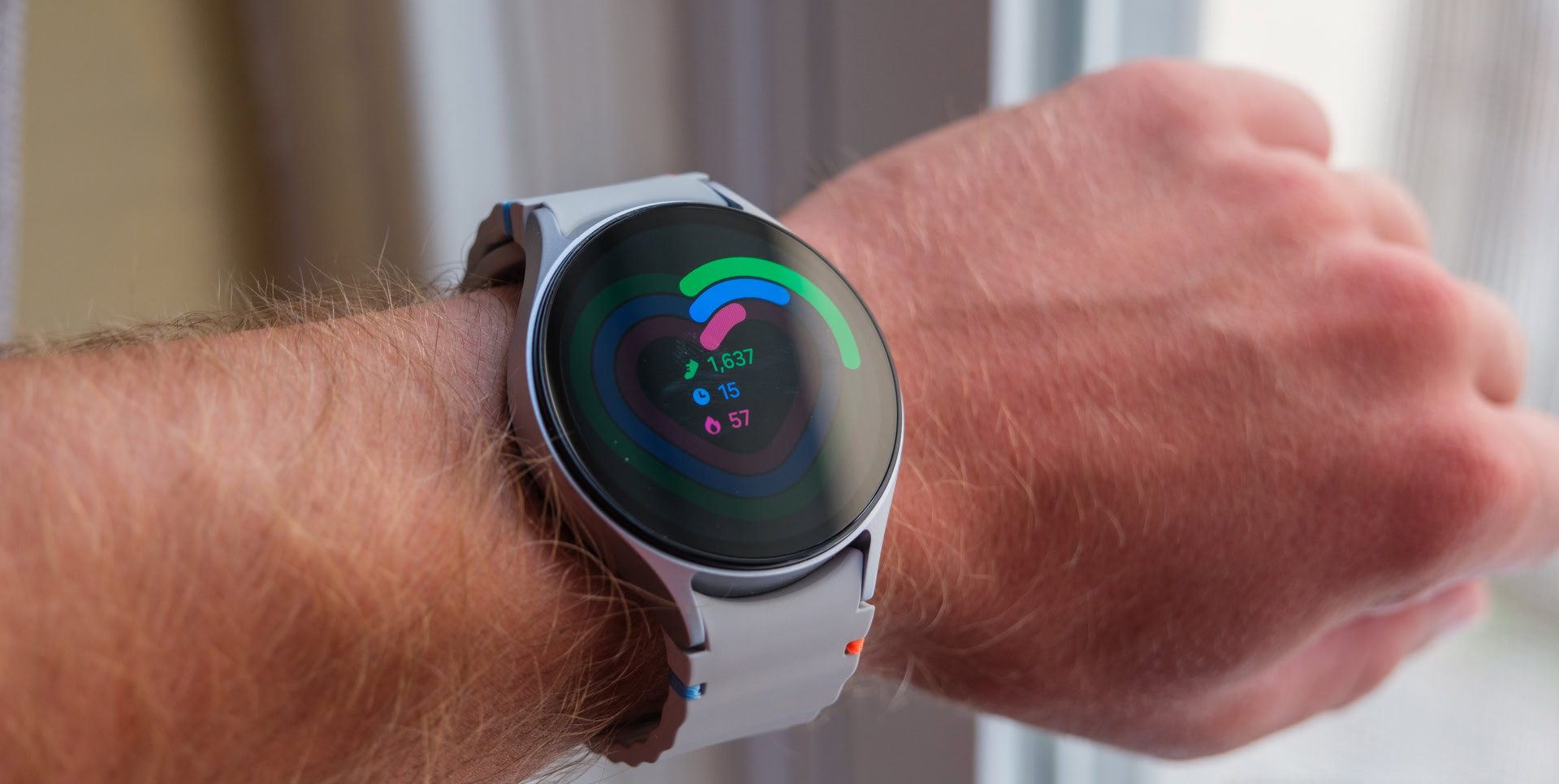 Samsung сдалась теперь флагманы Galaxy продают прямо в TikTok