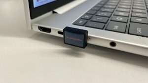 SanDisk сошла с ума: флешка ExtremeFit USB-C настолько крошечная, что вы ее потеряете в первый же день