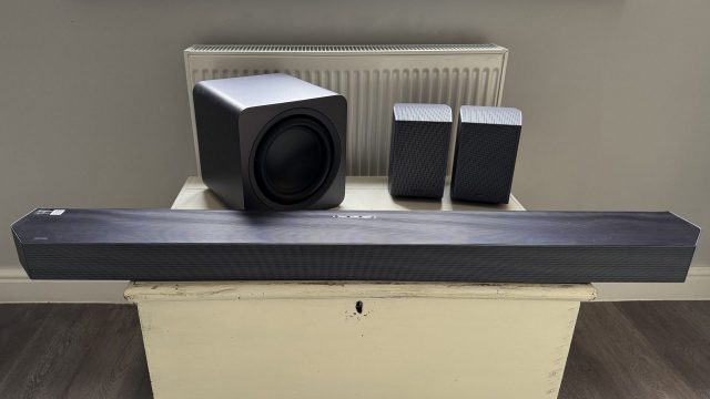 Обзор Samsung HW-Q990F: объемный звук, лучше не найти