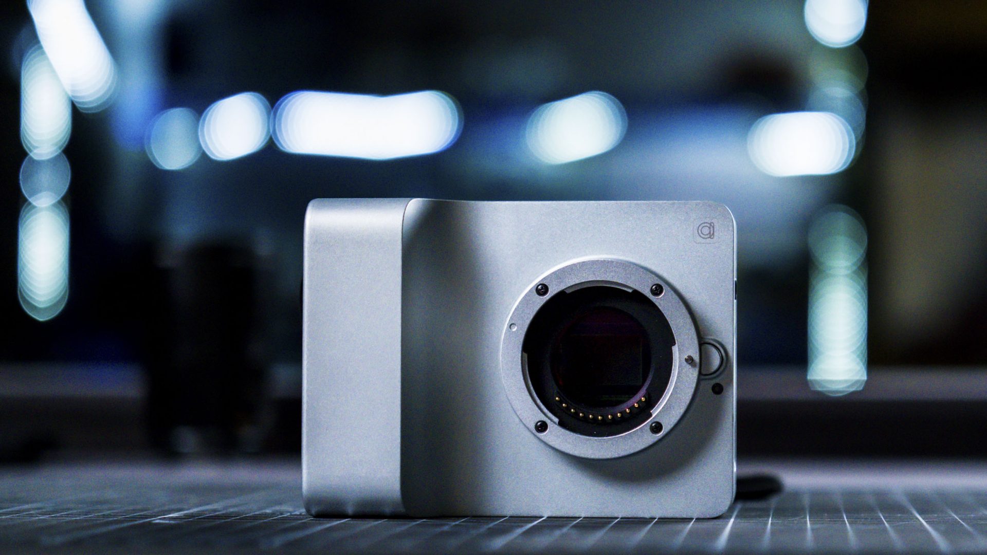 Сенсор Caira Micro Four Thirds и сменная оптика