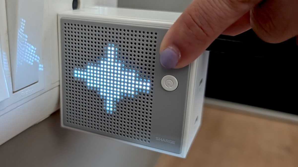 Sharge Pixel 140 и Flow Mini 2: винтажный дизайн и зарядка