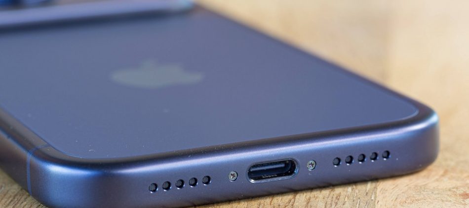 524690iPhone 17 Pro с eSIM удивил: батарея долго держит заряд