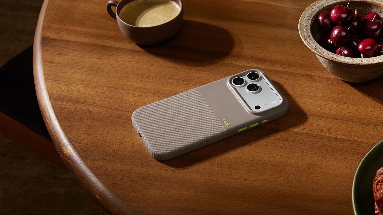 Готовьте карманы покрепче — iPhone 18 Pro Max может стать тяжелейшим в истории