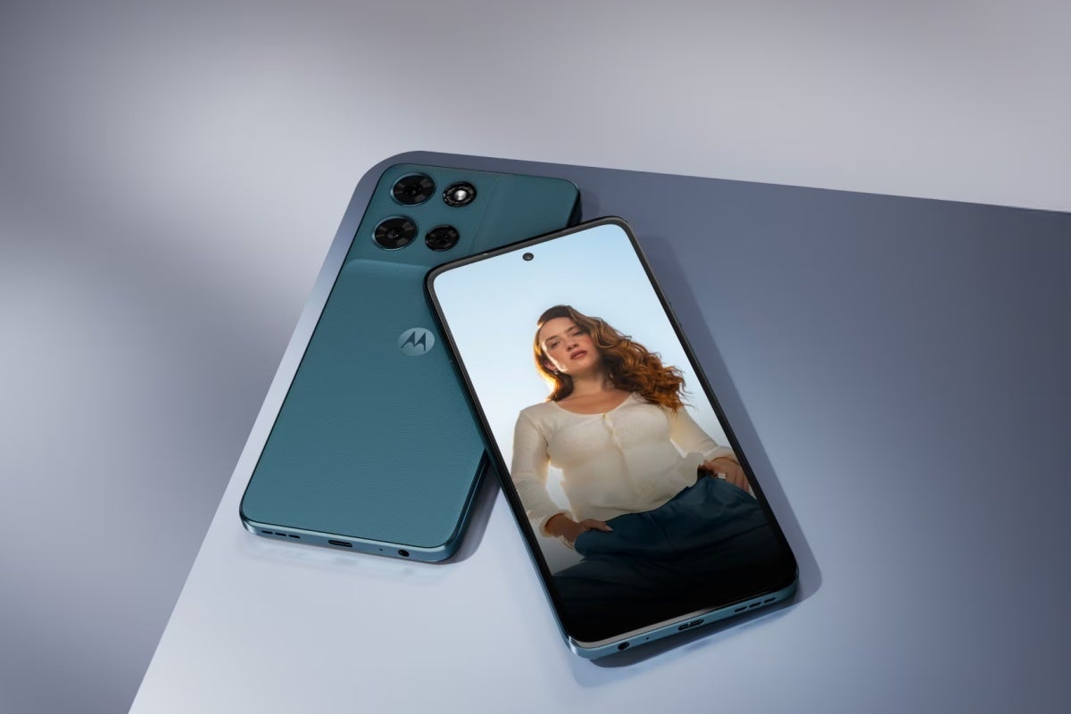 Смартфон Moto G57 Power с мощной батареей