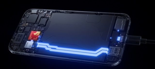 Смартфон OnePlus 15: глаза счастливы, FPS зашкаливает1 Смартфон OnePlus 15: глаза счастливы, FPS зашкаливает