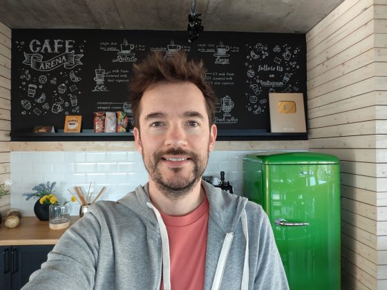 Смартфон Poco F8 Pro: компактнее, мощнее и с телевиком