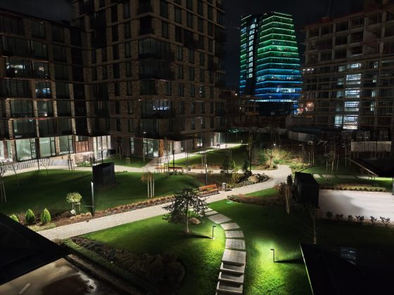 Смартфон Poco F8 Pro: компактнее, мощнее и с телевиком