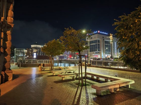 Смартфон Poco F8 Pro: компактнее, мощнее и с телевиком