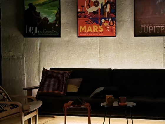 Смартфон Poco F8 Pro: компактнее, мощнее и с телевиком